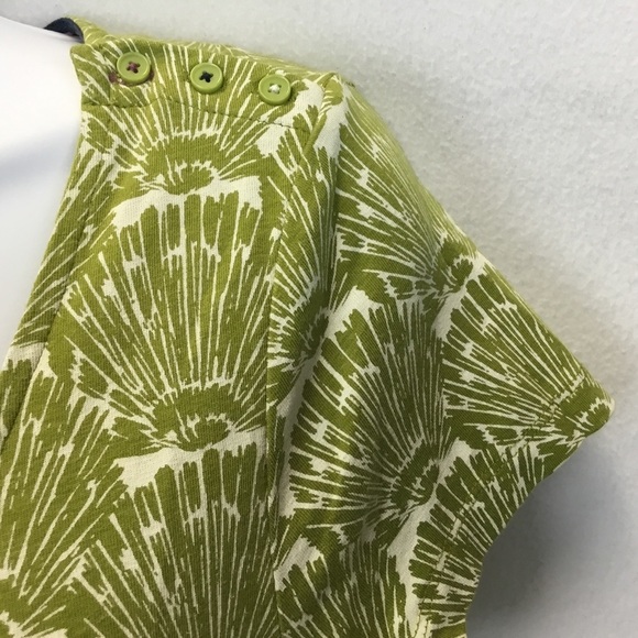 White Stuff Rockpool Dress in Grassy Green Shell Print - Picture 6 of 11